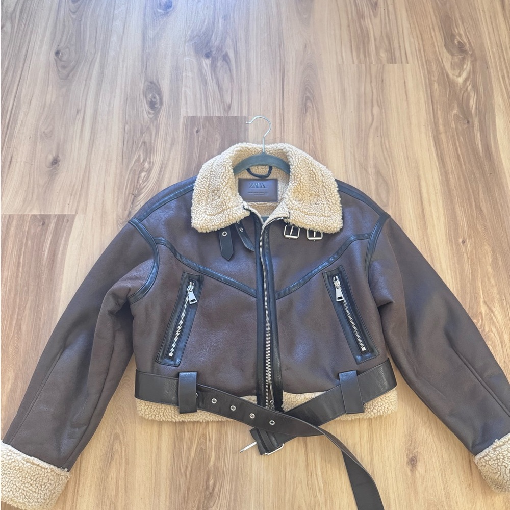Zara Double Faced Short Shearling Jacket - Picture 6 of 8